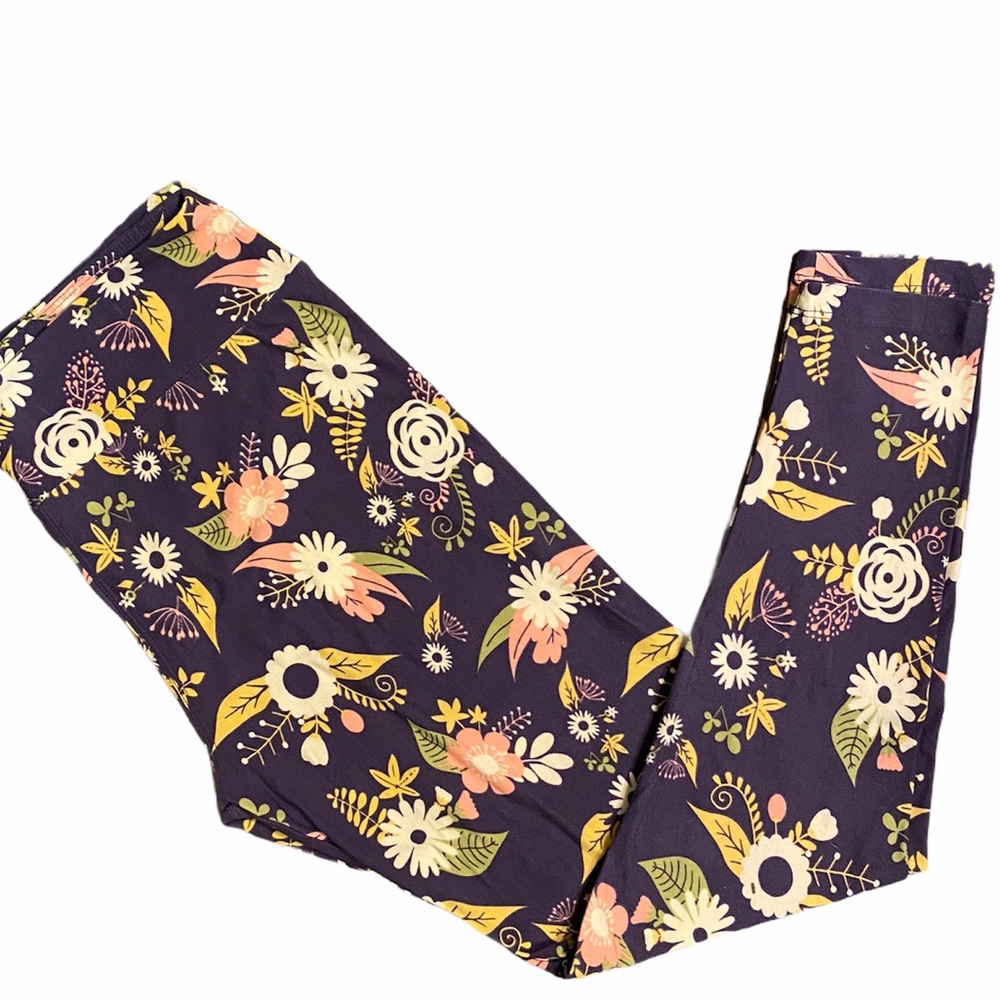 🍁5/25🍁 LuLaRoe Purple Floral Leggings